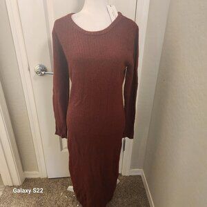 Calvin Klein Maxi Sweater Dress.NWT.washed but never worn.L1 100%Acrylic stretch